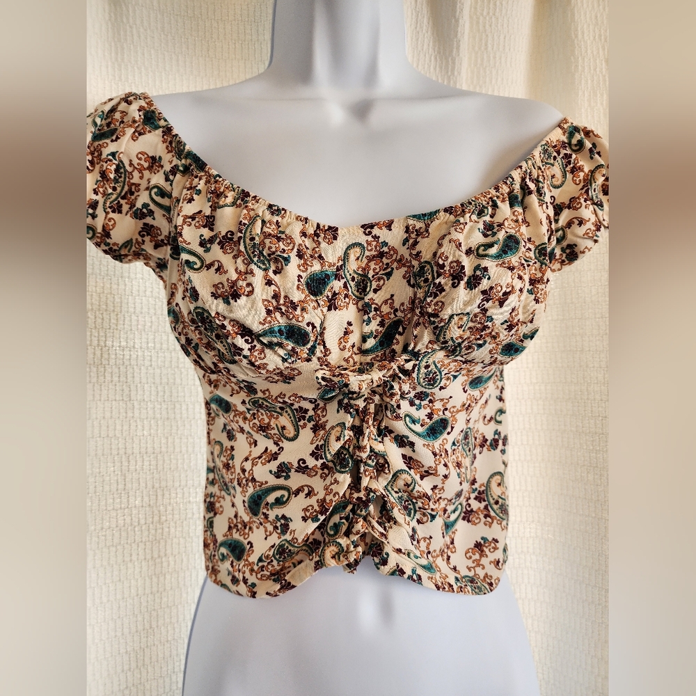 Floral Paisley Off-Shoulder Crop Top